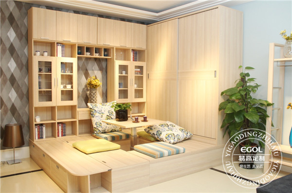 定制家具生產(chǎn)周期長(zhǎng)于成品家具的原因