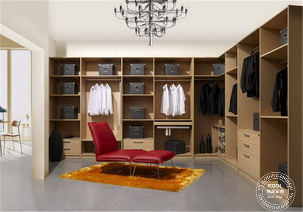 定制衣柜怎么算價格，多少錢一米