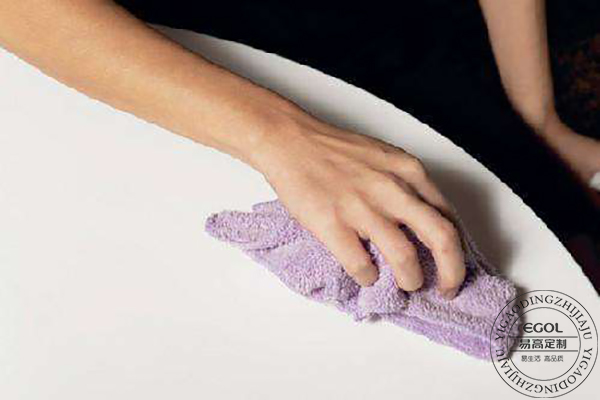  夏天，實(shí)木家具應(yīng)該如何保養(yǎng)