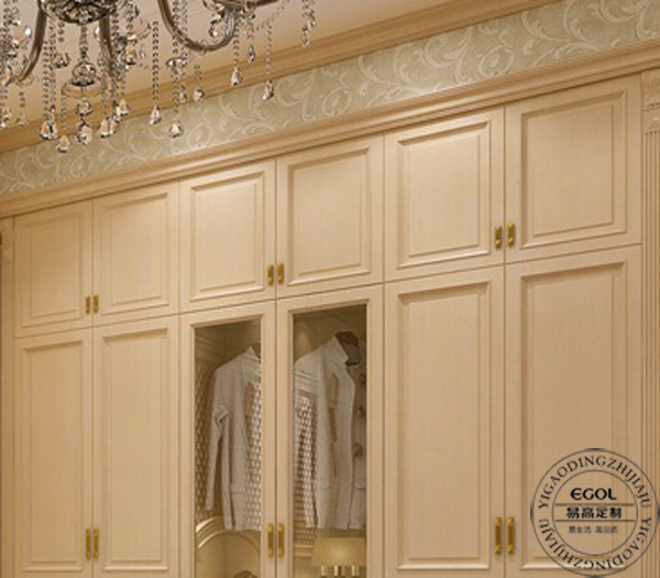 （定制衣柜行業(yè)）消費者比較關(guān)注什么話題呢？