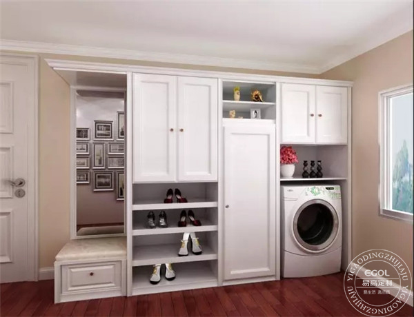 陽臺(tái)可以怎樣定制收納柜？