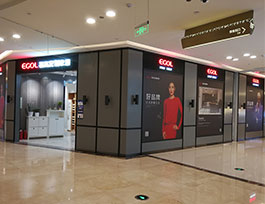 開(kāi)定制家居店，大店好還是小店好？