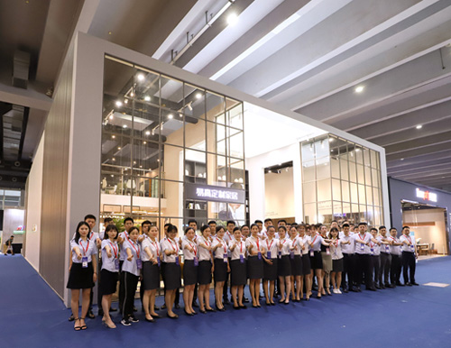 【直擊展會(huì)】2019中國(guó)（廣州）建博會(huì)易高家居精彩綻放！