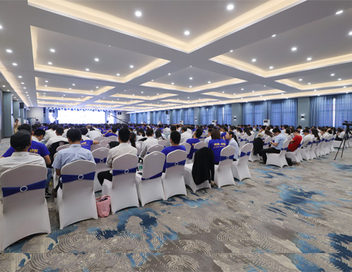 易高·綻放丨2019戰(zhàn)略合作伙伴大會圓滿舉行！