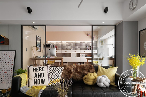 定制家具和成品家具相比有哪些優(yōu)勢(shì)？