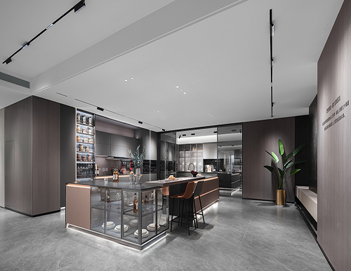 全屋定制品牌面對(duì)市場(chǎng)發(fā)展需要哪些方面做出改變？