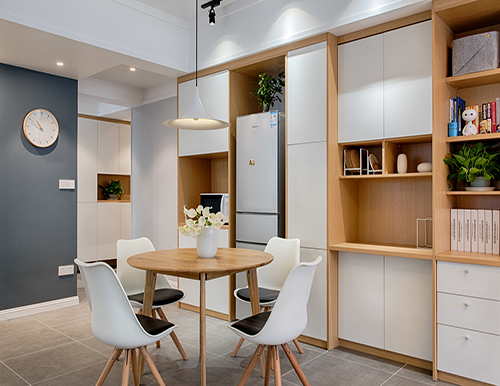 家裝定制玄關(guān)柜有哪些優(yōu)勢？