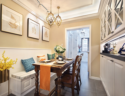 家裝定制餐邊柜有哪些優(yōu)勢？